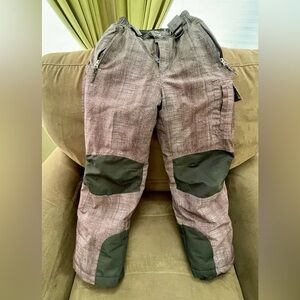 Kids snow ❄️ pants - great condition - just outgrown
